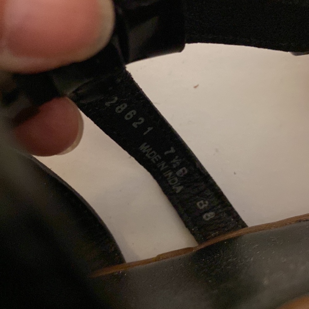 Cole Haan sandals - Picture 7 of 7